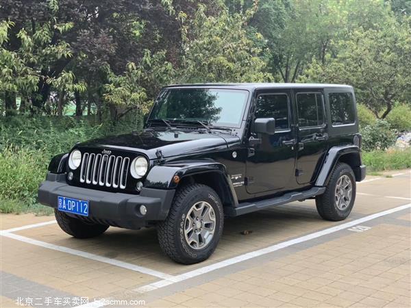 Jeep  2017 3.0L Sahara 