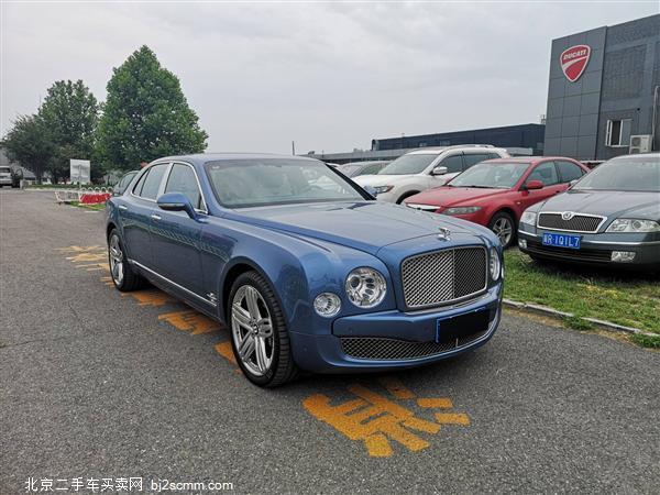   2012 Ľ 6.8T 