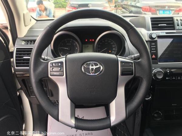   2015  2.7L Զ