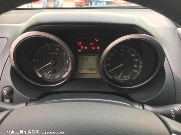   2015  2.7L Զ