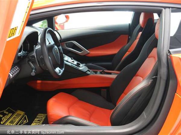  Aventador 2011 LP 700-4