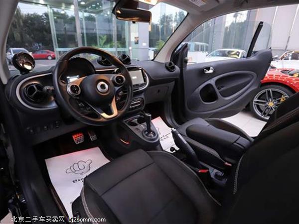  2018 smart fortwo 0.9T ҫر