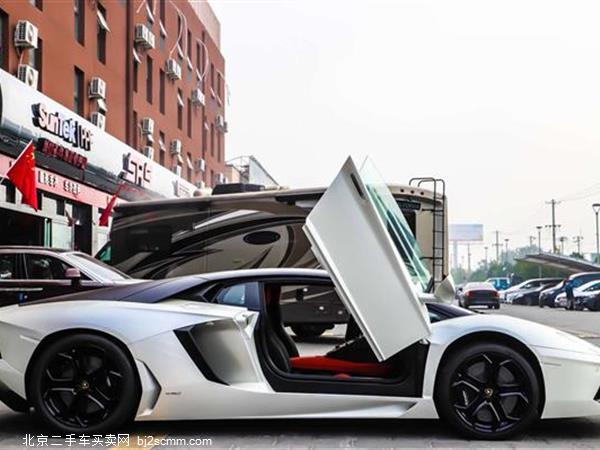   2013 Aventador LP 700-4 50