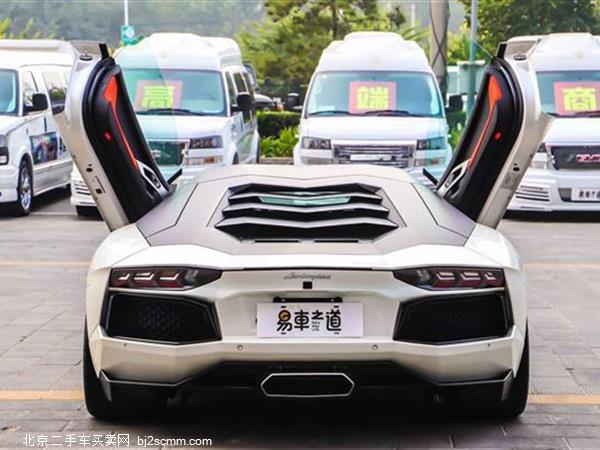   2013 Aventador LP 700-4 50