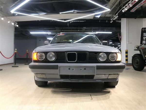  1992 5ϵ() 525i