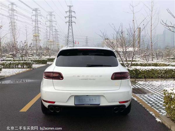  ʱ 2017 Macan Macan Turbo 3.6T