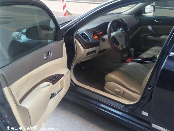  ղ  2010 2.0L XL