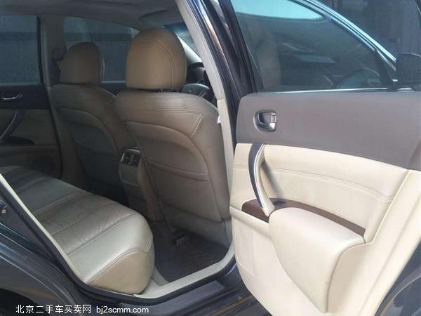  ղ  2010 2.0L XL