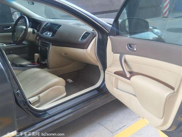  ղ  2010 2.0L XL