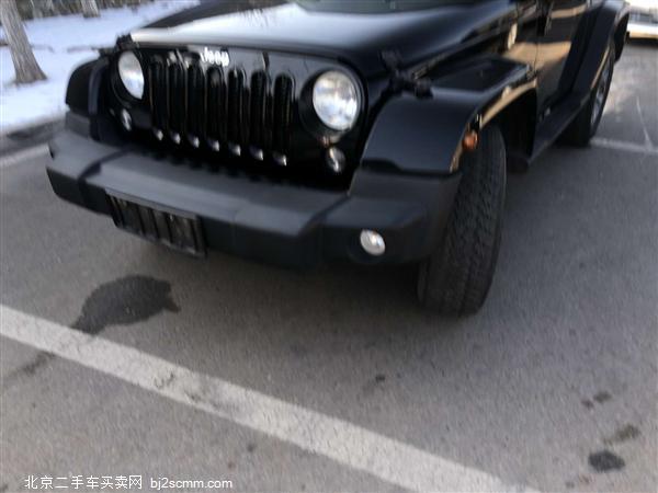  Jeep  2013 3.6L Ű Sahara