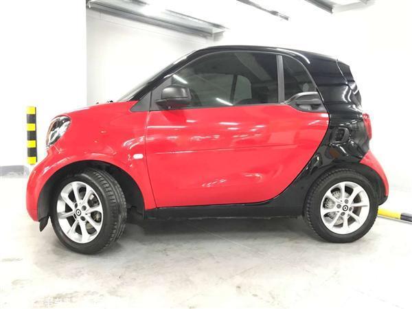  2018 smart fortwo 1.0L 52ǧӲ鶯