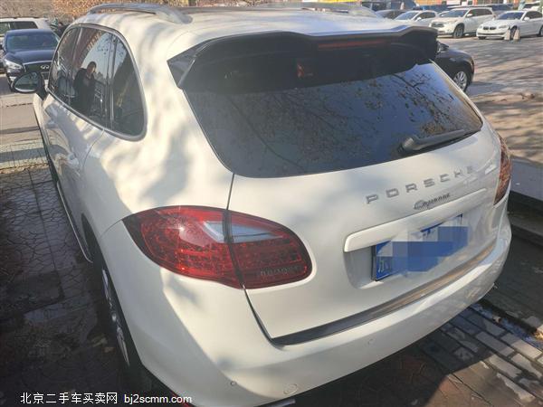  ʱ  2011 Cayenne 3.0T