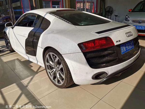  µR8 2010 5.2 FSI quattro