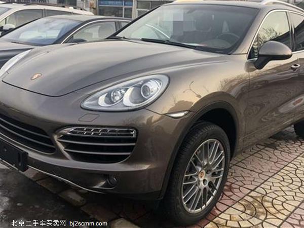  ʱ  2014 Cayenne Platinum Edition 3.0T