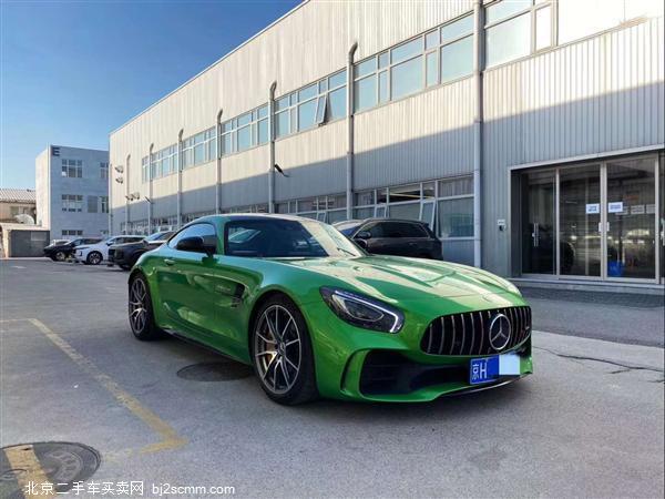   2017 AMG GT R