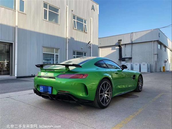   2017 AMG GT R