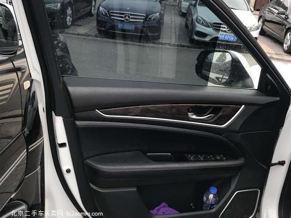  2017 UR-V 240TURBO  V