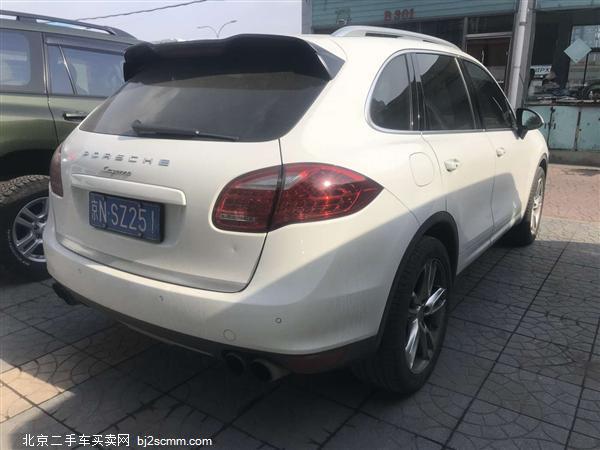  ʱ  2011 Cayenne 3.0T