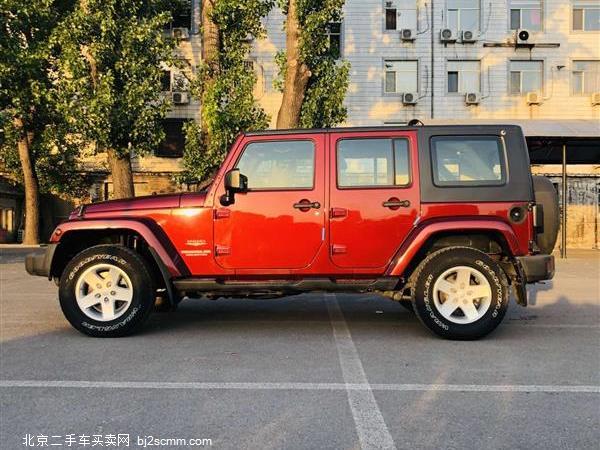  Jeep  2010 3.8L Ű Sahara