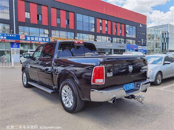  2017 Ram Ǻ  5.7L V8 