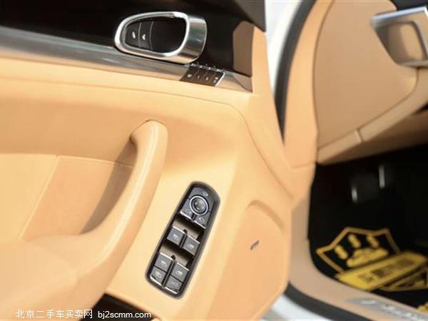  ʱ 2013 Panamera 4 Platinum Edition 3.6L