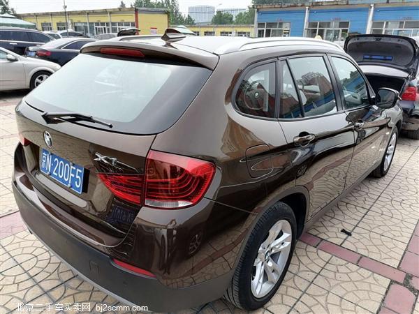  X1() 2012 xDrive20i