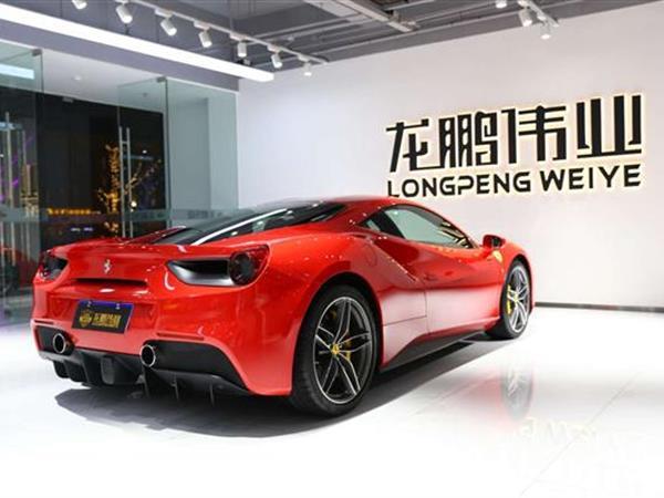  2015  488 488 GTB