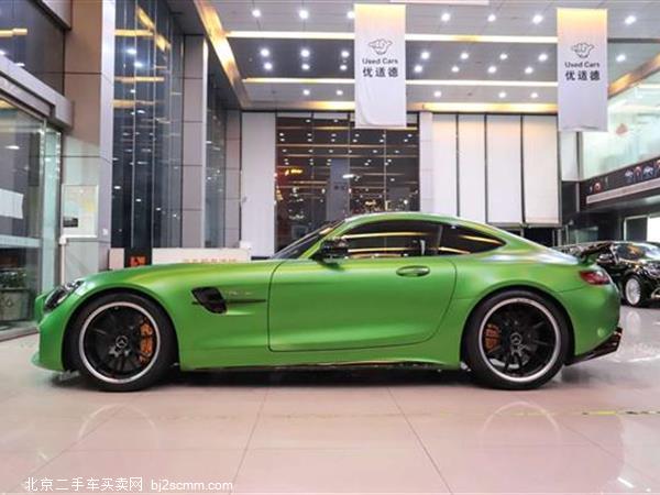   2017 AMG GT R