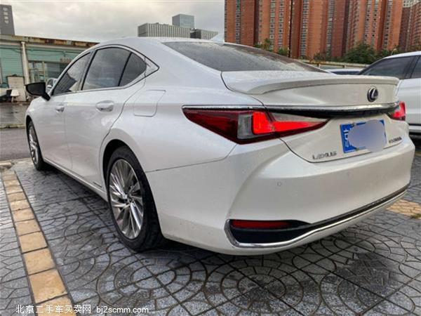  2020 ׿˹ES 300h  VI