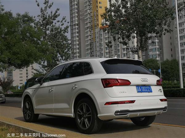  2018 µQ5L 40 TFSI ʱ