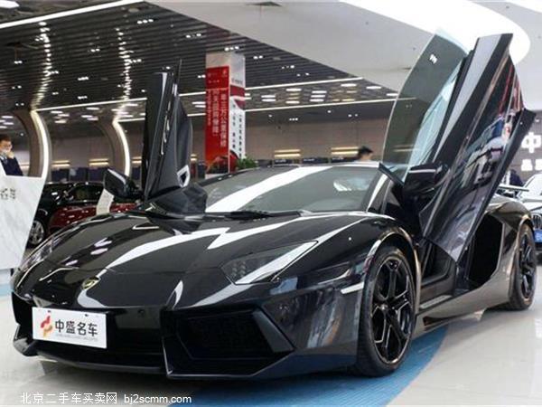   2014 Aventador LP 700-4 ͣ
