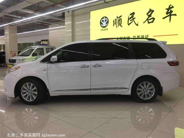  2017  3.5L  XLE Premium 7()