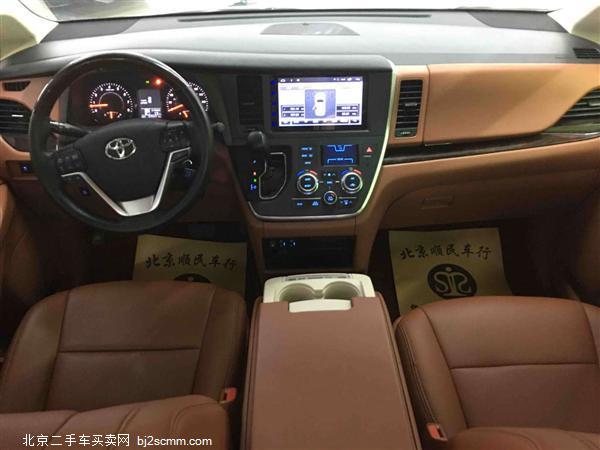   2017  3.5L  XLE Premium 7()