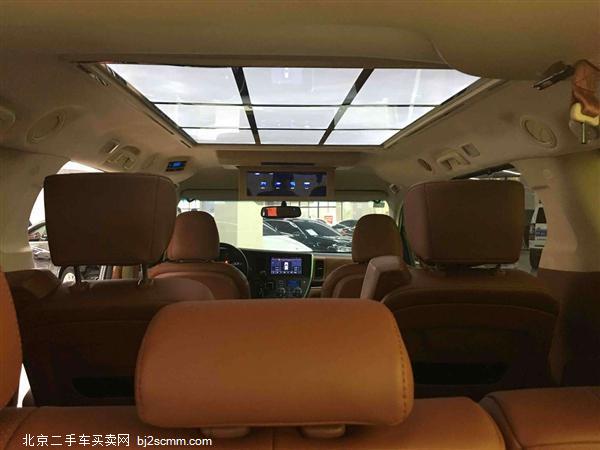   2017  3.5L  XLE Premium 7()