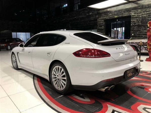  ʱ 2014 Panamera 4 Executive 3.0T