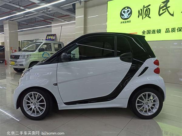  2013 smart fortwo 1.0 MHD Ӳر