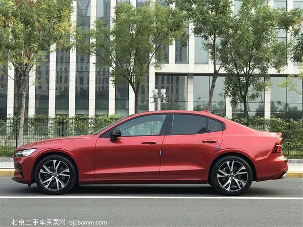  2020 ֶS60 T5 ˶