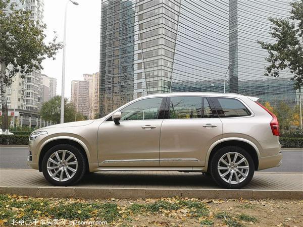  2019 ֶXC90 T6  7 V