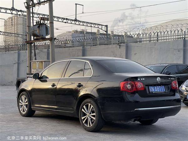   2011  1.6L Զر