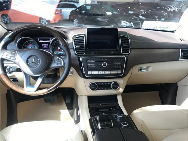 GLS 2018 Ŀ GLS 400 4MATIC