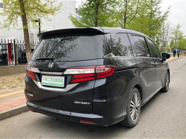 µ 2018 2.4L CVT 