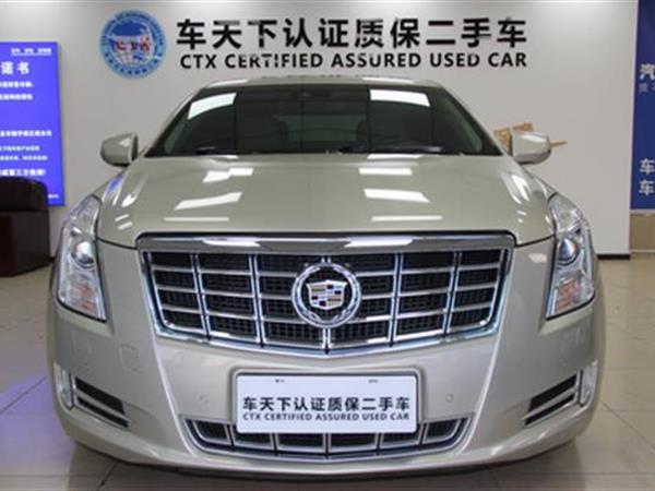 XTS 2015 28T 