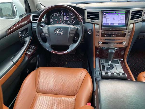  2013 ׿˹LX 570