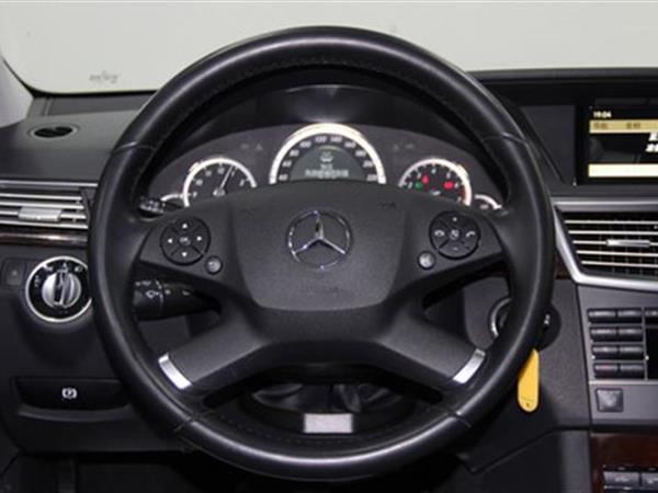 E 2011 E 200 L CGI 