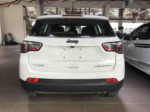  Jeep 2019 ָ 220T Զ