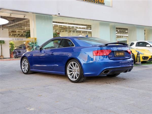 µRS 5 2014 RS 5 Coupe ر