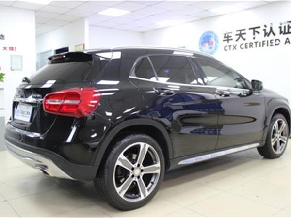 GLA 2015 220 4MATIC 