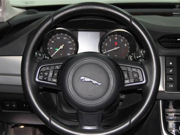 ݱXFL 2017 2.0T 200PS 