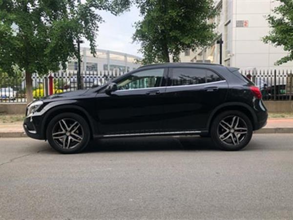 GLA 2015 200 ʱ