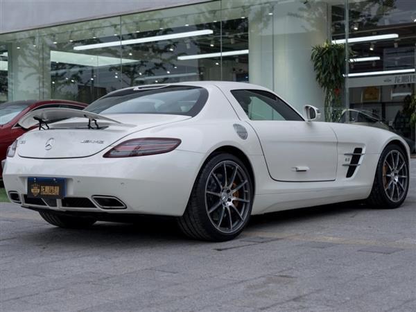 SLSAMG 2011 SLS AMG